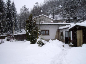 Отель Claudia B&B, Пескассероли